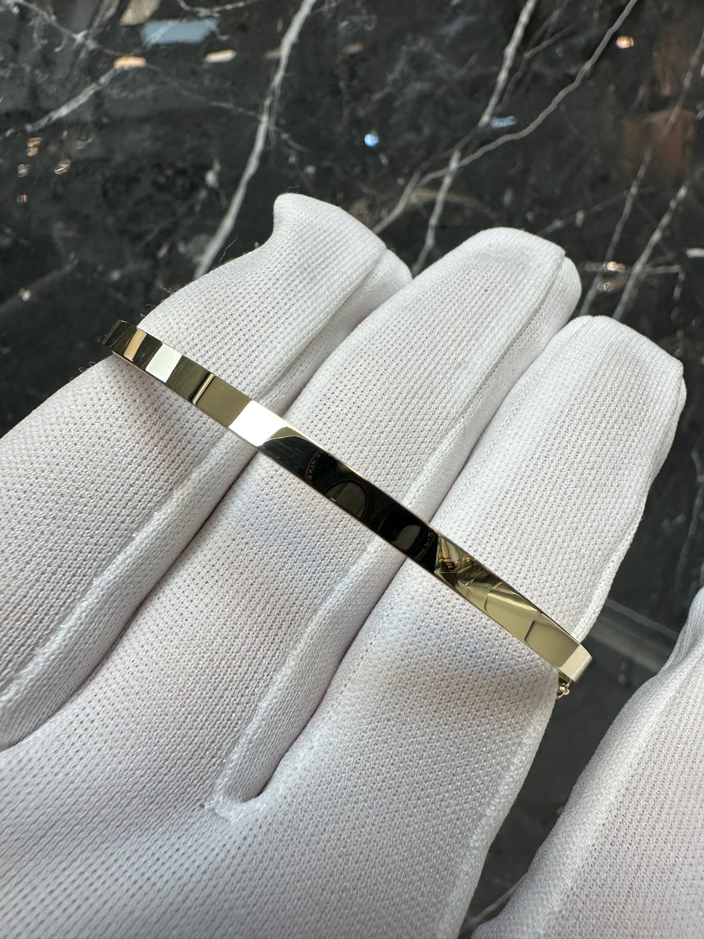 14K Gouden Moderne Gladde Vierkante Slavenarmband – 60 mm