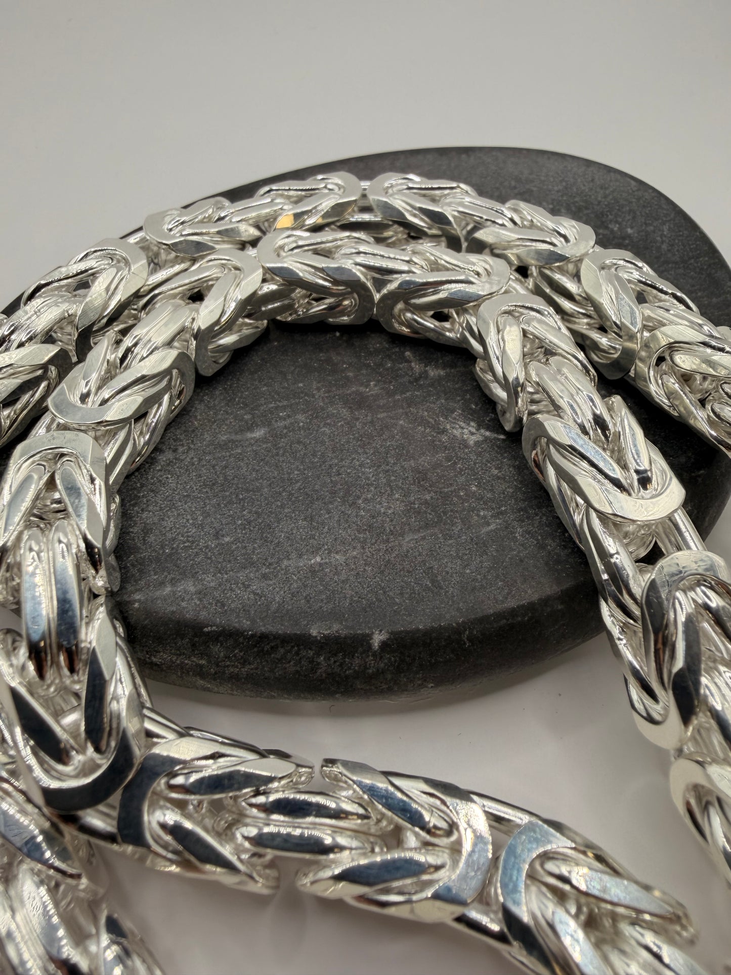 925 Zilveren BOMBASTIC Koningsketting – 70 cm | 10 mm | Volledig Massief | Ultra Stoer & Luxe