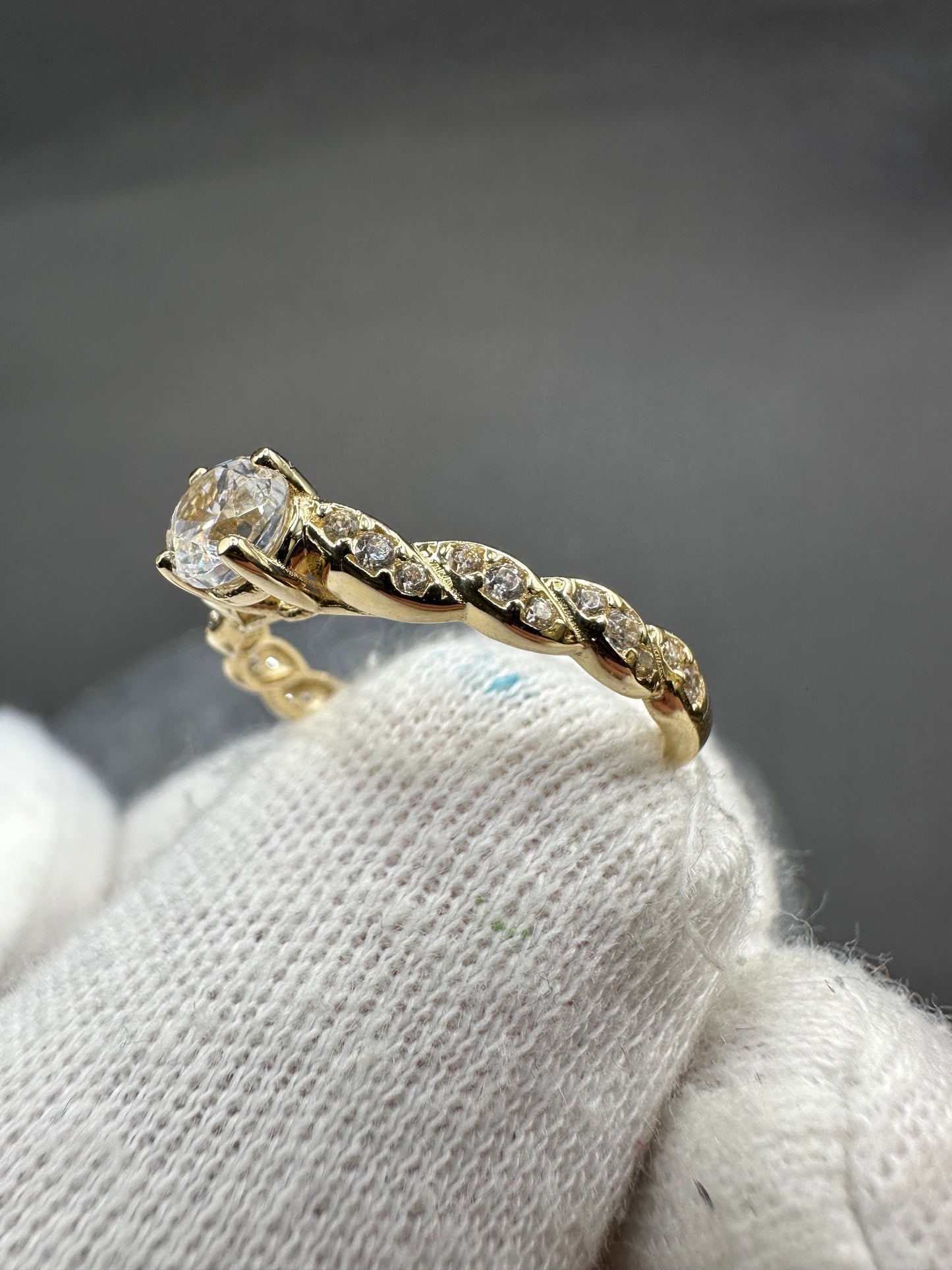 14K Gouden Ring met Zirkonia – Maat 16,5