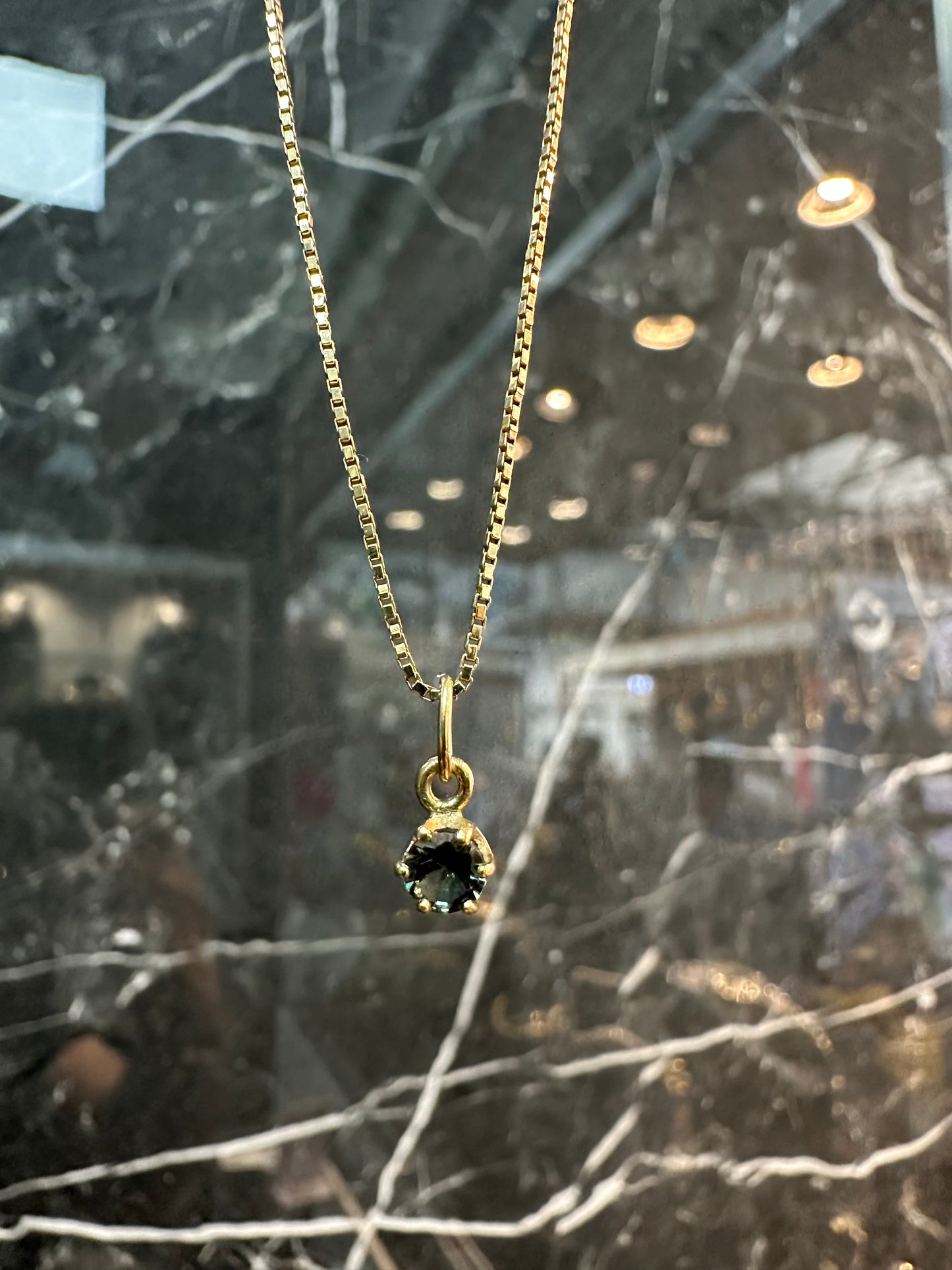 14K Gouden Venetiaanse Ketting met Saffier Hanger – Fijn, Elegant & Tijdloos